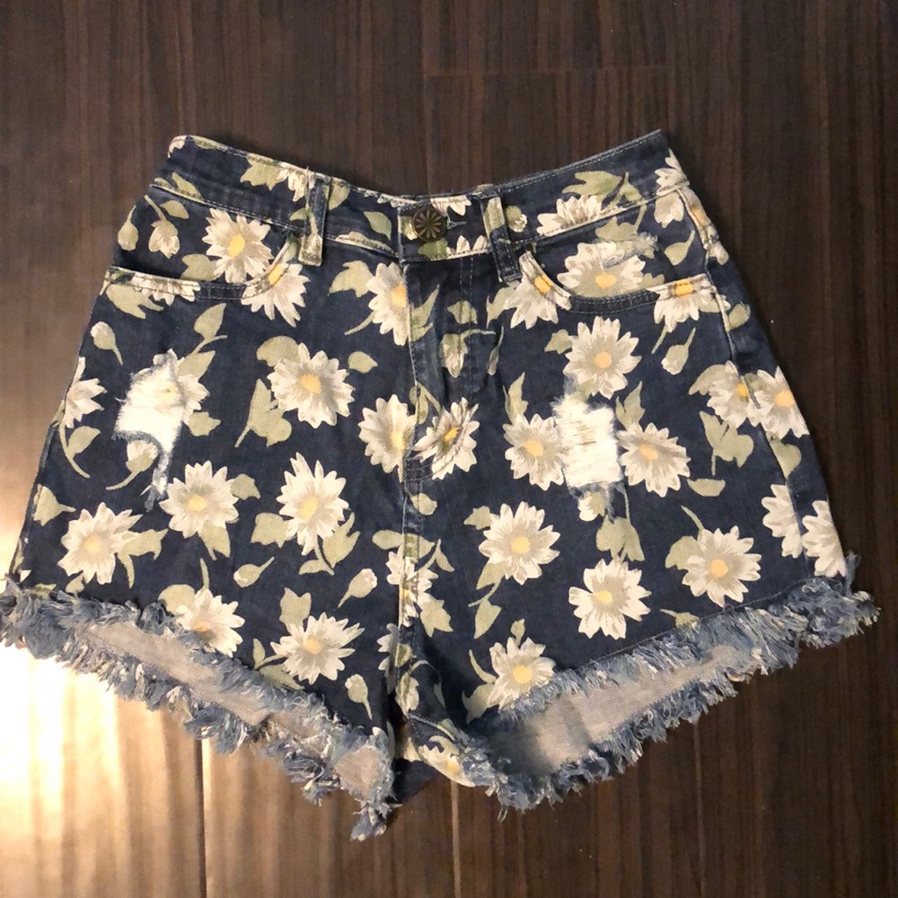 Daisy Jean Shorts